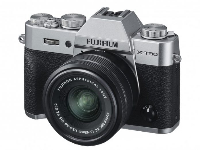 دوربین فوجی فیلم X-T30 بدون آینه 900 دلاری