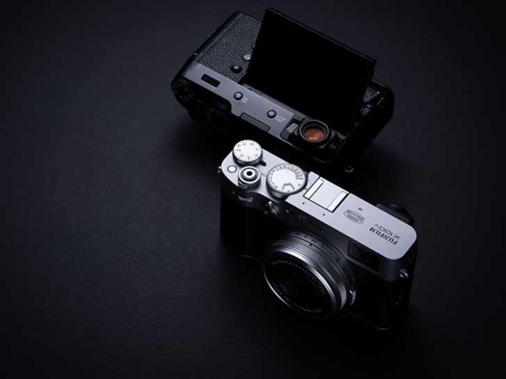 Fujifilm X100V دوربین رویایی 1,400 دلاری!