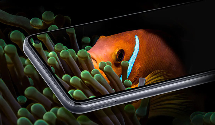 Galaxy F52 5G با پردازنده Snapdragon 750G و پنل 6.6 اینچی