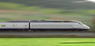 قطار پر سرعت TGV فرانسه به سیستم راننده روباتیک مجهز می‌شوند