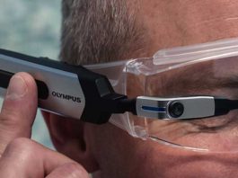 الیمپوس EyeTrek تعریف تازه‌ای از Google Glass