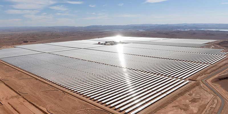 سافت‌بنک بزرگ‌ترین مزرعه خورشیدی جهان را در عربستان می‌سازد!
